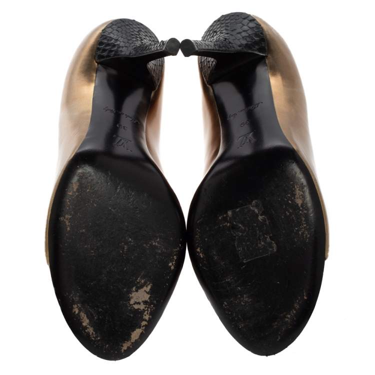 Pre Owned Louis Vuitton Gold/Black Patent and Snakeskin Leather Open-Toe Pumps Size 39