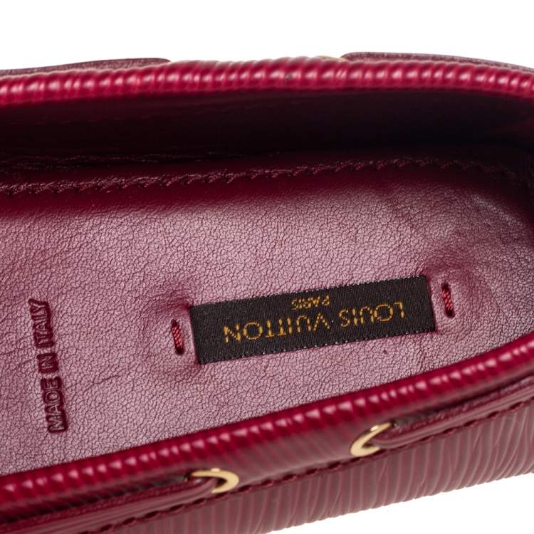 مملوكة مسبقًا Louis Vuitton Red Epi Leather Gloria  Loafers  Size 40 