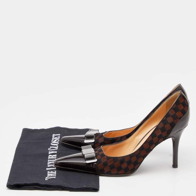 Pre Owned Louis Vuitton Brown Patent Leather And Pony Hair Metal Bow Cap Toe Pumps Size 39