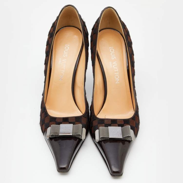 Pre Owned Louis Vuitton Brown Patent Leather And Pony Hair Metal Bow Cap Toe Pumps Size 39