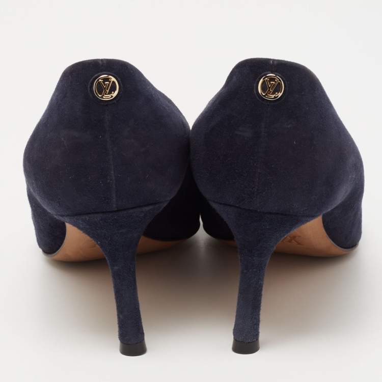 Pre Owned Louis Vuitton Navy Blue Suede Pointed Toe Pumps Size 39