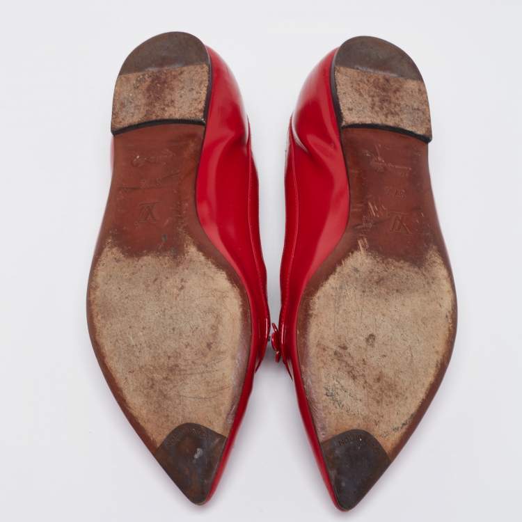 Pre Owned Louis Vuitton Red Patent and Leather Floral Ballet Flats Size 37.5