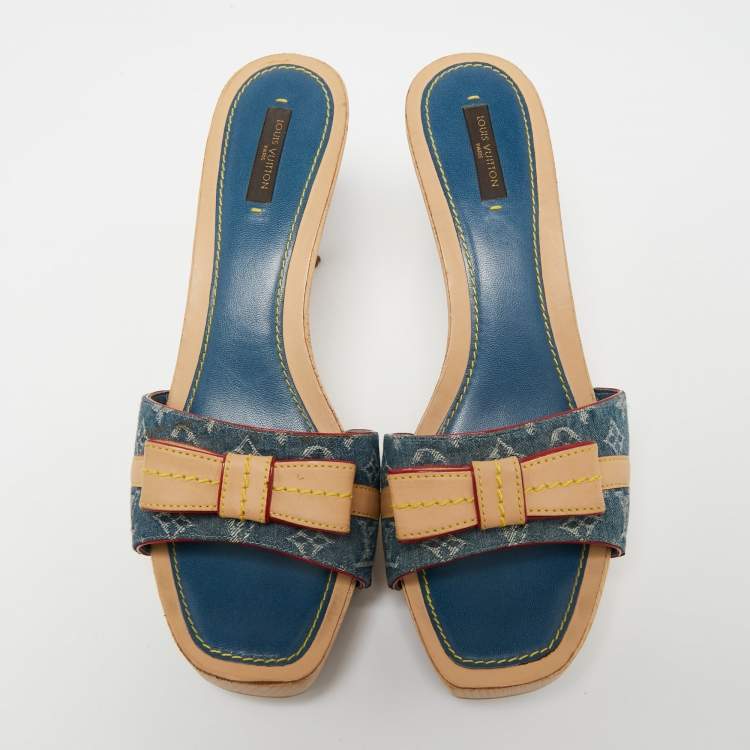 Pre Owned Louis Vuitton Blue/Beige Monogram Canvas and Leather Bow Grenadine Platform Slide Sandals Size 40.5