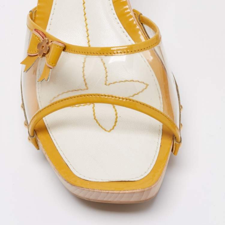 Pre Owned Louis Vuitton Yellow Patent Leather And PVC Bow Platform Slide Sandals Size 40.5