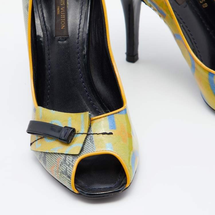 مملوكة مسبقًا Louis Vuitton Yellow Monogram Coated Denim Richard Prince Flash Pulp Peep-Toe Pumps Size 36