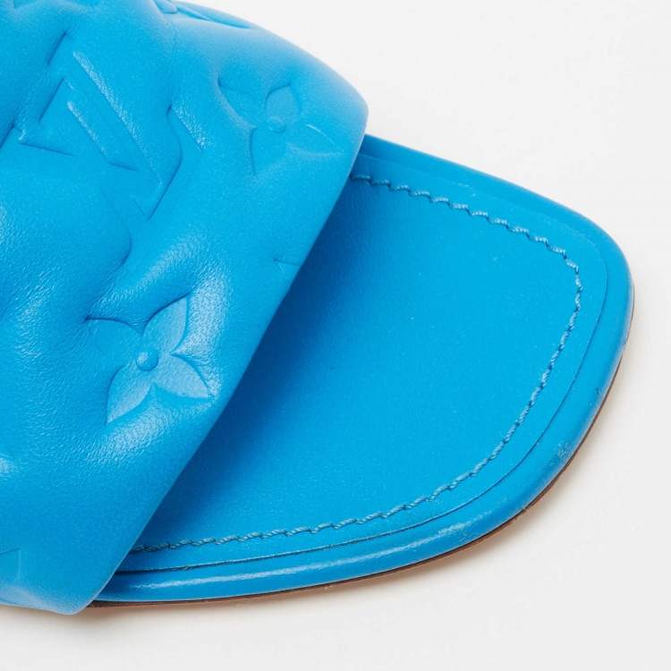 Pre Owned Louis Vuitton Blue Leather Revival Mule Sandals Size 39