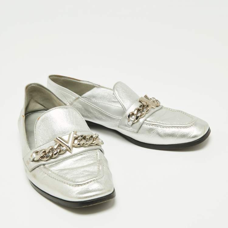 Pre Owned Louis Vuitton Silver Leather V Chain Embellished Loafers Size 38.5