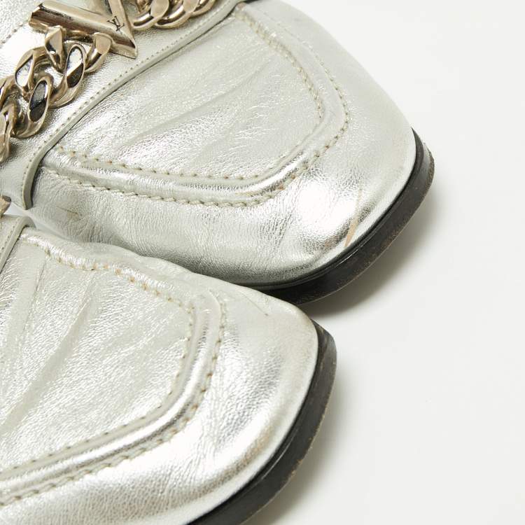 Pre Owned Louis Vuitton Silver Leather V Chain Embellished Loafers Size 38.5