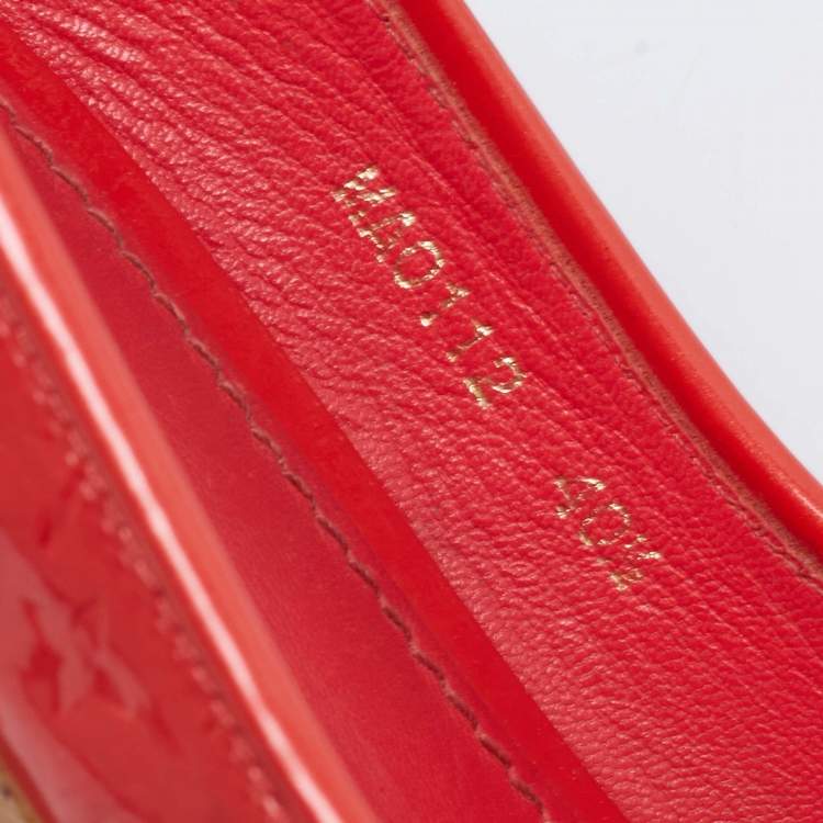 Pre Owned Louis Vuitton Rouge Grenadine Vernis Leather Pantheon Wedge Sandals Size 40.5