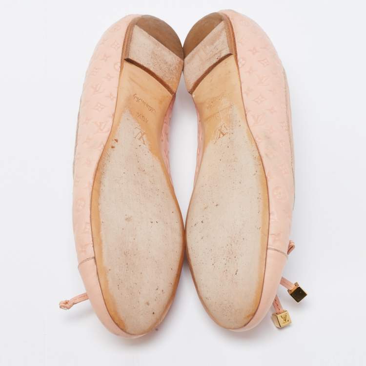 Pre Owned Louis Vuitton Light Pink Monogram Embossed Leather Bow Cap-Toe Ballet Flats Size 40.5
