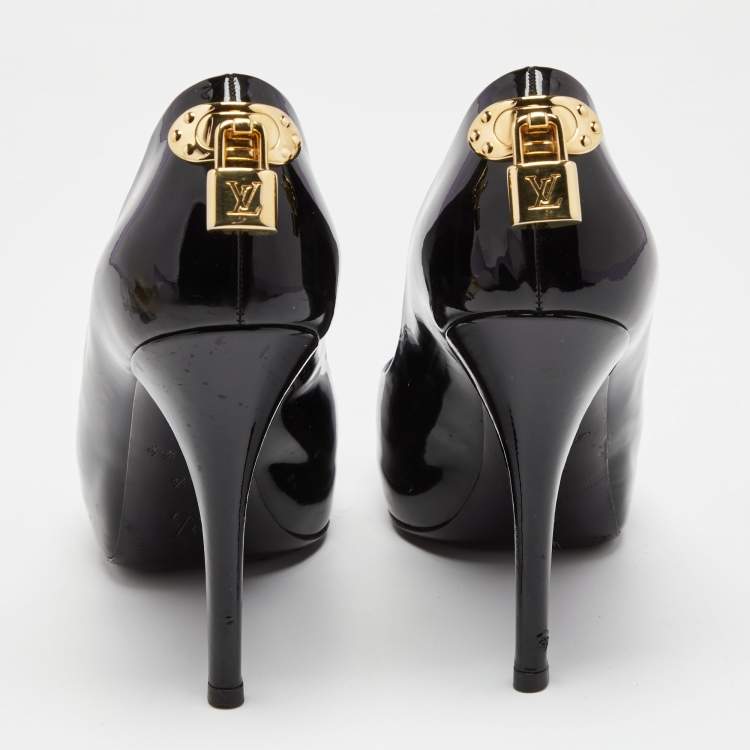 مملوكة مسبقًا Louis Vuitton Black Patent Leather Oh Really! Peep Toe Pumps Size 36.5