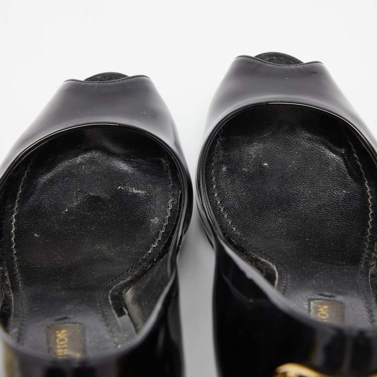 مملوكة مسبقًا Louis Vuitton Black Patent Leather Oh Really! Peep Toe Pumps Size 36.5