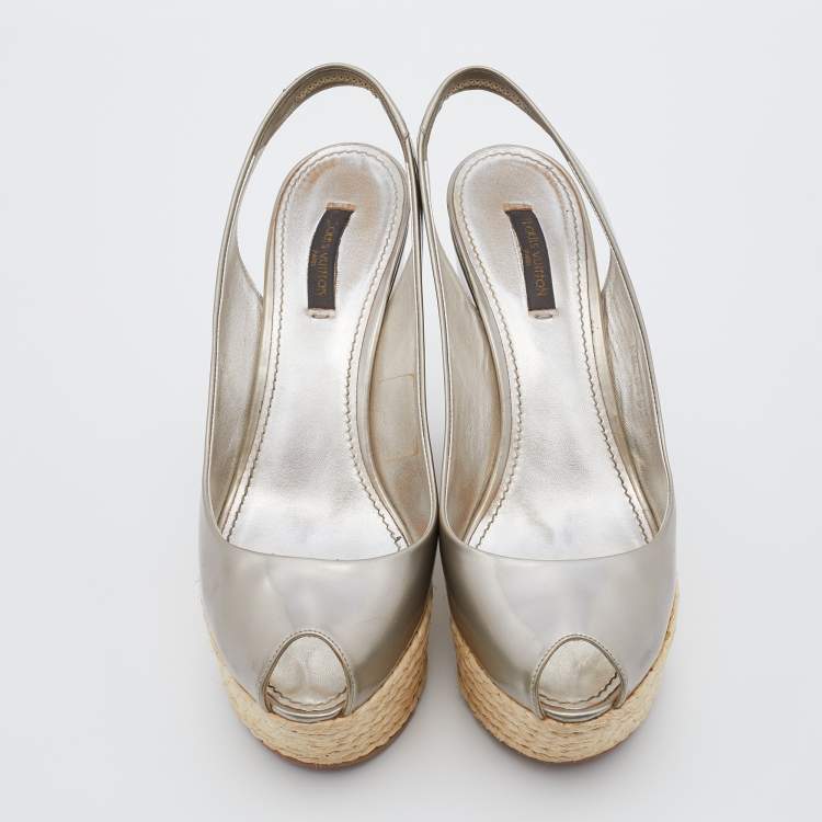 Pre Owned Louis Vuitton Grey Patent Leather Lagoon Espadrilles Platform Wedge Slingback Sandals Size 39