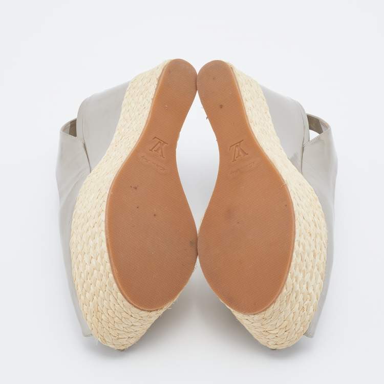 Pre Owned Louis Vuitton Grey Patent Leather Lagoon Espadrilles Platform Wedge Slingback Sandals Size 39