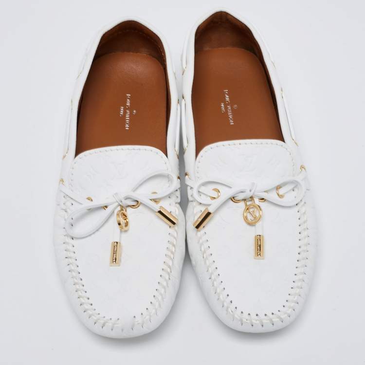 Pre Owned Louis Vuitton White Monogram Empreinte Leather Gloria Loafers Size 38