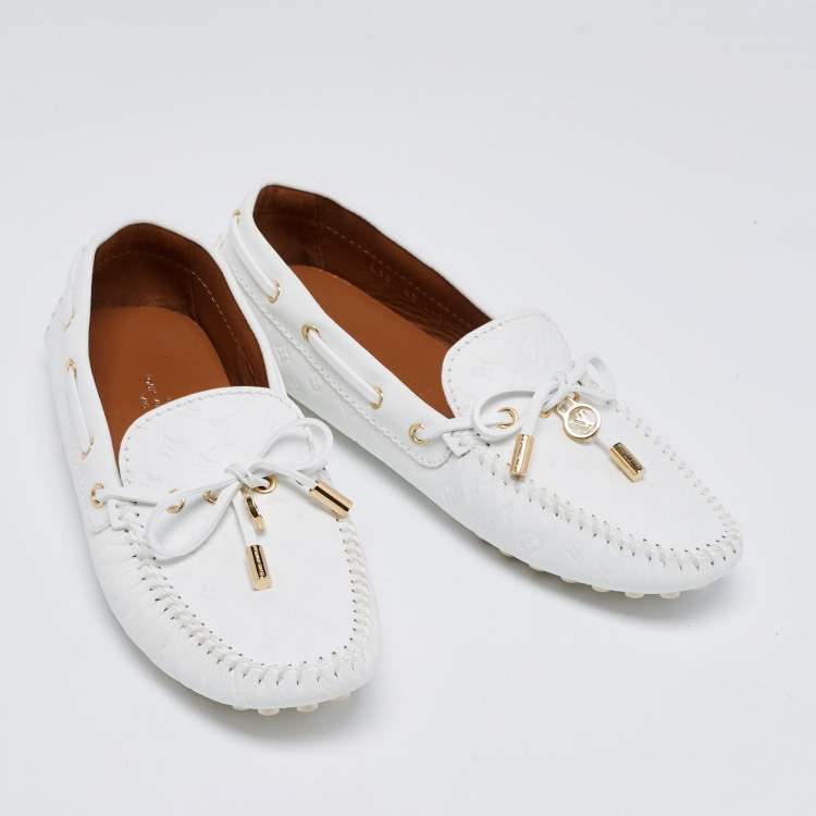 Pre Owned Louis Vuitton White Monogram Empreinte Leather Gloria Loafers Size 38