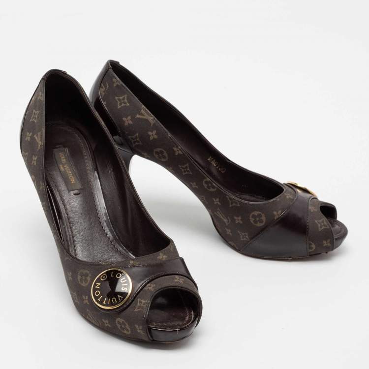 Pre Owned Louis Vuitton Dark Brown Monogram Canvas and Patent Leather Judy Peep-Toe Pumps Size 37