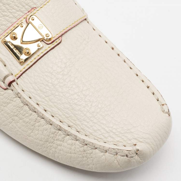 Pre Owned Louis Vuitton Off White Leather S Lock Slip On Loafers Size 40.5