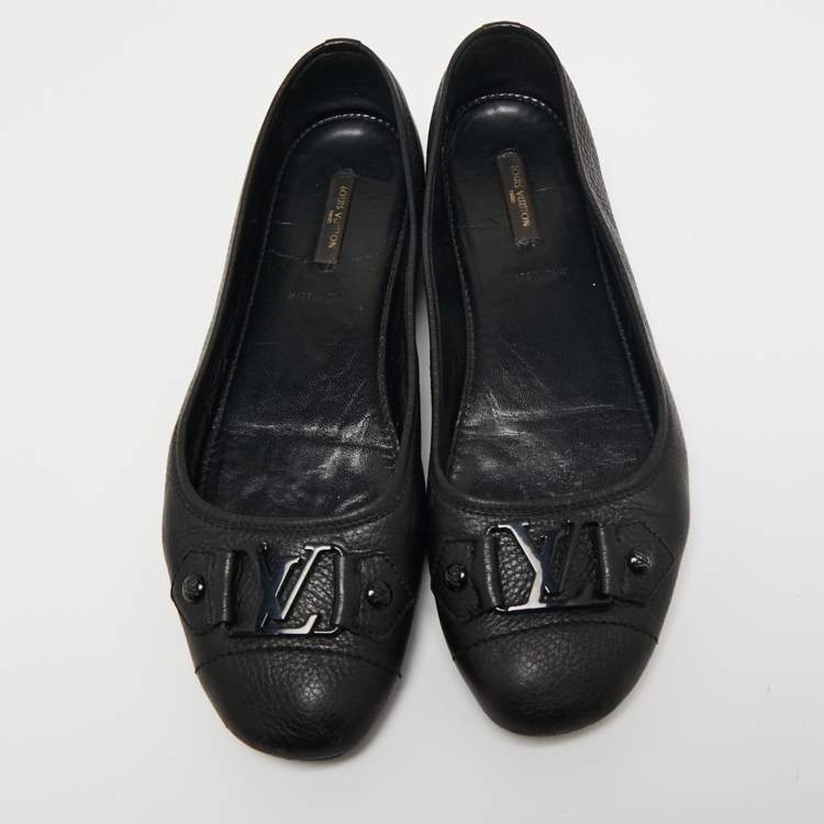Pre Owned Louis Vuitton Black Leather Logo Embellished Ballet Flats Size 41