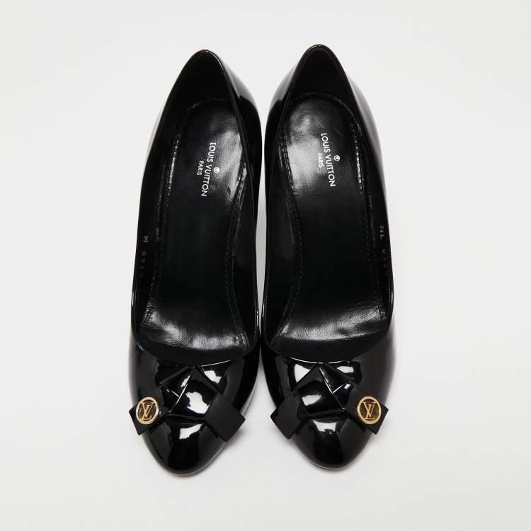 مملوكة مسبقًا Louis Vuitton Black Patent Leather Fiance Pumps Size 36