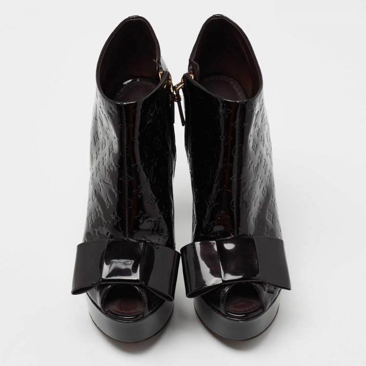 Pre Owned Louis Vuitton Dark Burgundy Monogram Empreinte Vernis Leather Bow Peep-Toe Platform Booties Size 36