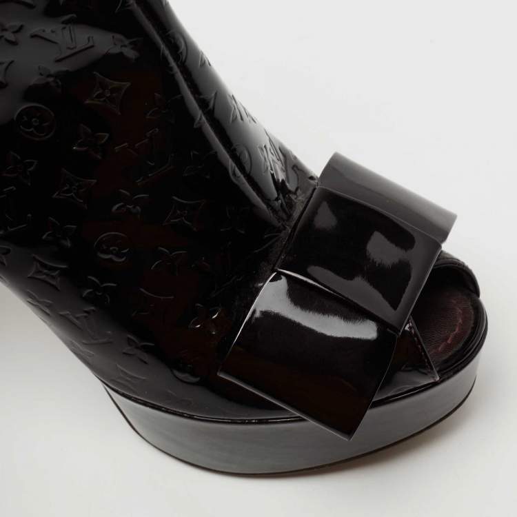Pre Owned Louis Vuitton Dark Burgundy Monogram Empreinte Vernis Leather Bow Peep-Toe Platform Booties Size 36