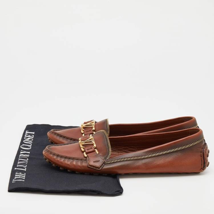 Pre Owned Louis Vuitton Brown Leather Zipper Detail Slip On Loafers Size 38.5