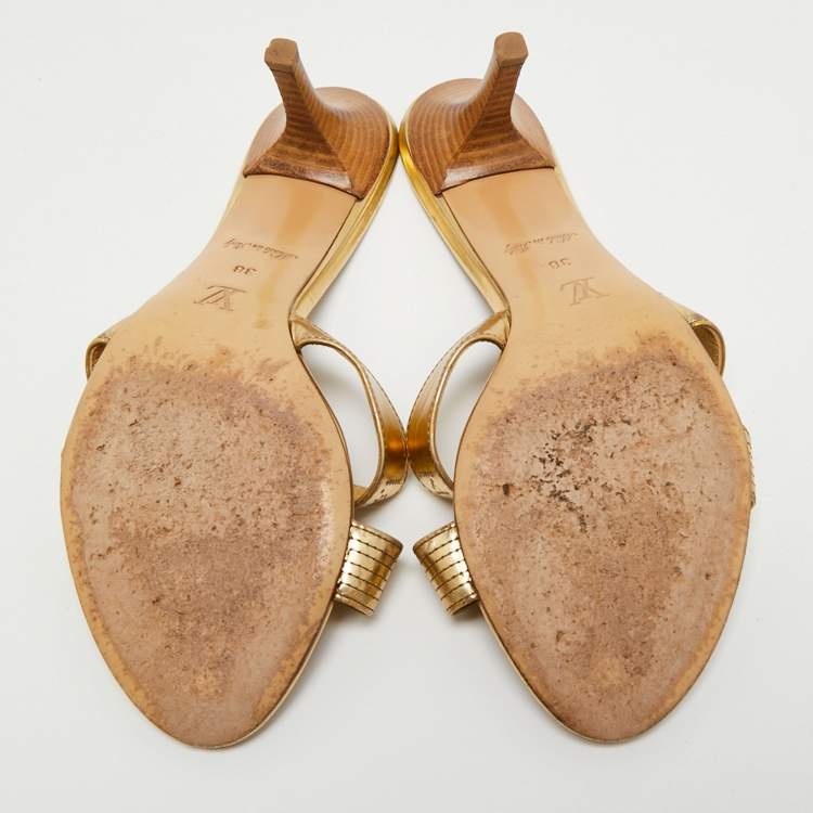 Pre Owned Louis Vuitton Gold  Leather Slide Sandals Size 38 