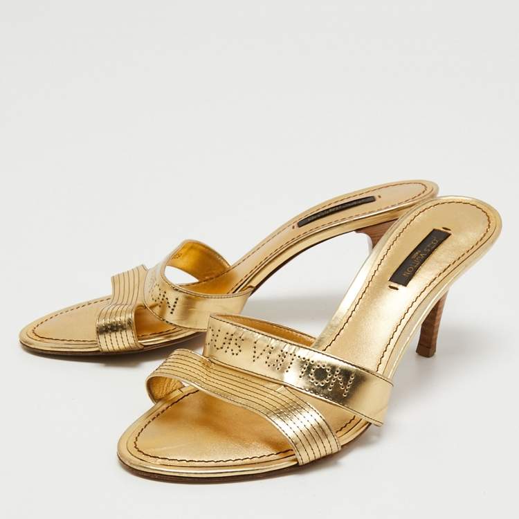 Pre Owned Louis Vuitton Gold  Leather Slide Sandals Size 38 