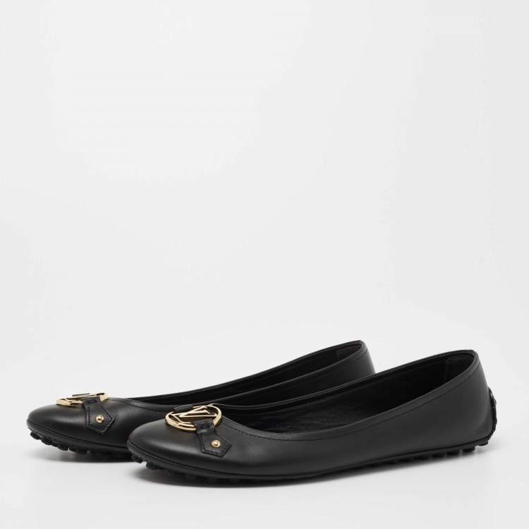 Pre Owned Louis Vuitton Black Leather Dauphine Flats Size 38