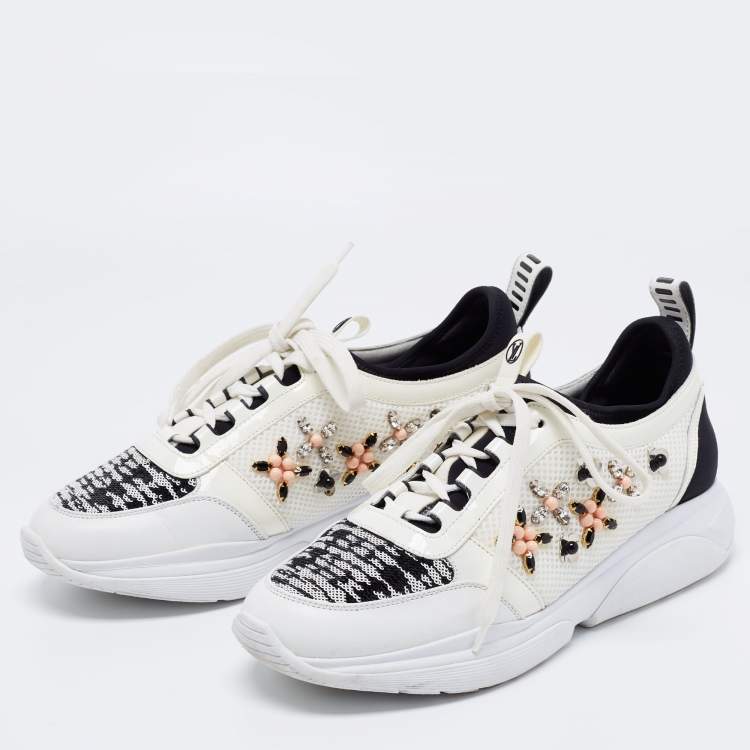 Louis Vuitton White Fabric and Leather Embellished Law Top Sneakers Size 40  Louis Vuitton