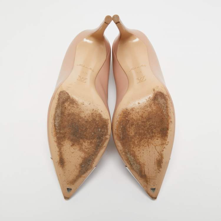 Pre Owned Louis Vuitton Beige Leather Urban Twist Pumps Size 39