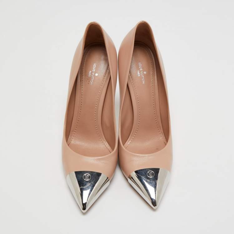 Pre Owned Louis Vuitton Beige Leather Urban Twist Pumps Size 39