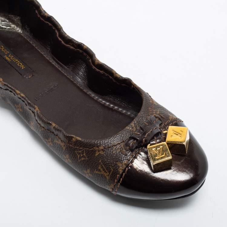 Pre Owned Louis Vuitton Monogram Canvas and Leather Cap-Toe Dice Ballet Flats Size 36.5