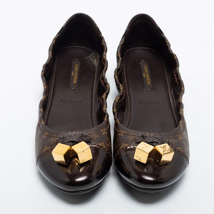 Pre Owned Louis Vuitton Monogram Canvas and Leather Cap-Toe Dice Ballet Flats Size 36.5