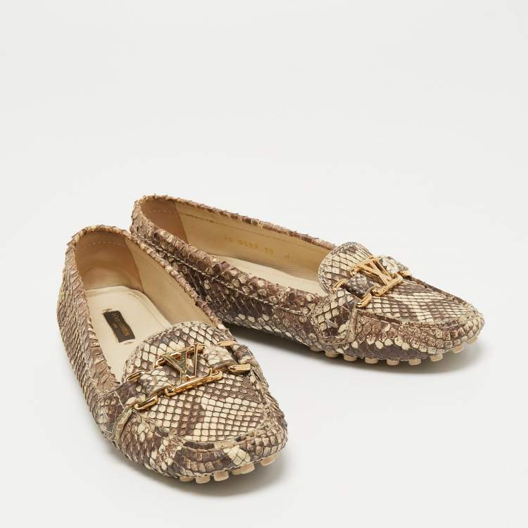 Pre Owned Louis Vuitton Brown/Cream Python Leather Oxford Loafers Size 38 