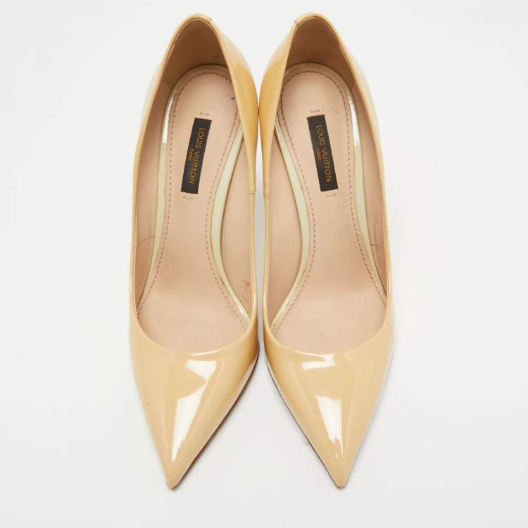 Pre Owned Louis Vuitton Beige Patent Leather Eyeline Pointed Toe Pumps Size 37