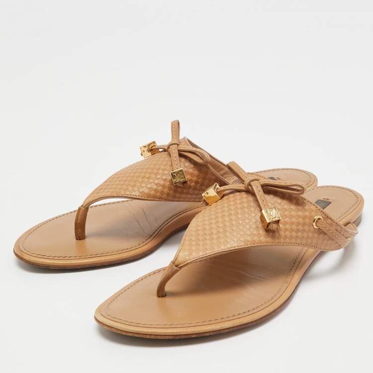 Pre Owned Louis Vuitton Tan Leather Dice Bow Thong Flats Size 38