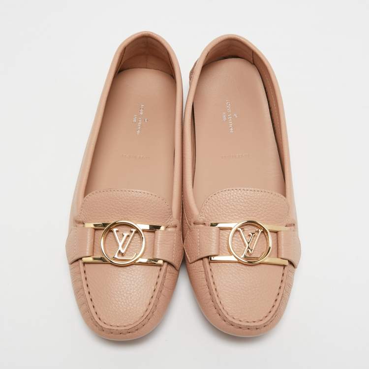 Pre Owned Louis Vuitton Light Pink Leather Dauphine Loafers Size 37.5