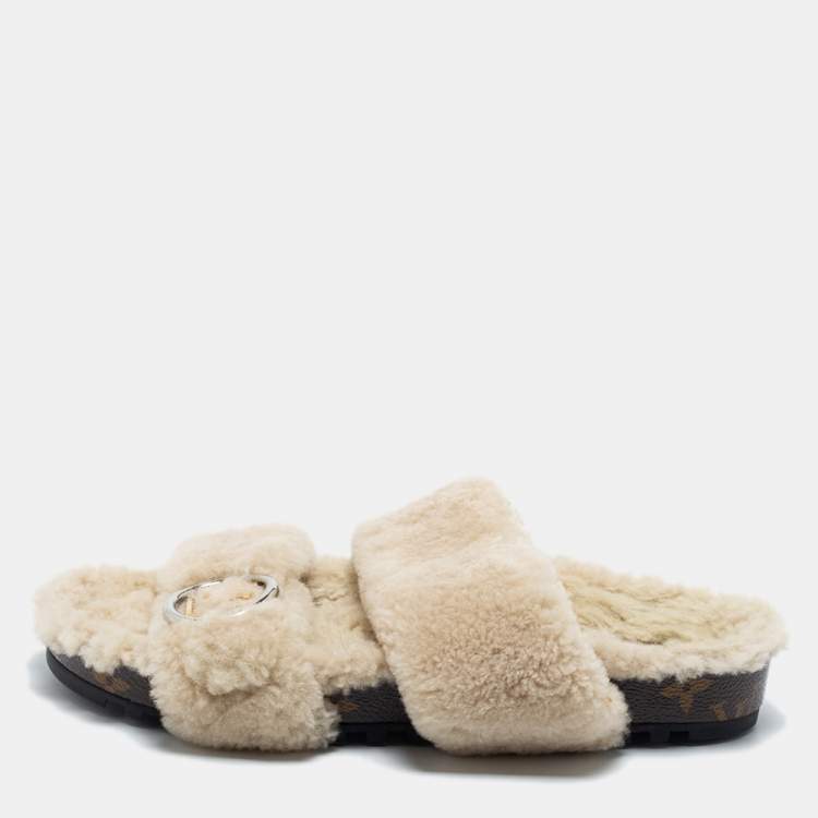 Louis Vuitton Beige Shearling Fur Flat Slides Size 39 Louis Vuitton | The  Luxury Closet