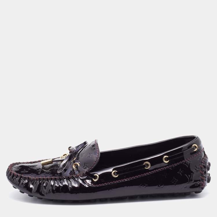 Pre Owned Louis Vuitton Burgundy Patent Leather Gloria Slip On Loafers Size 38