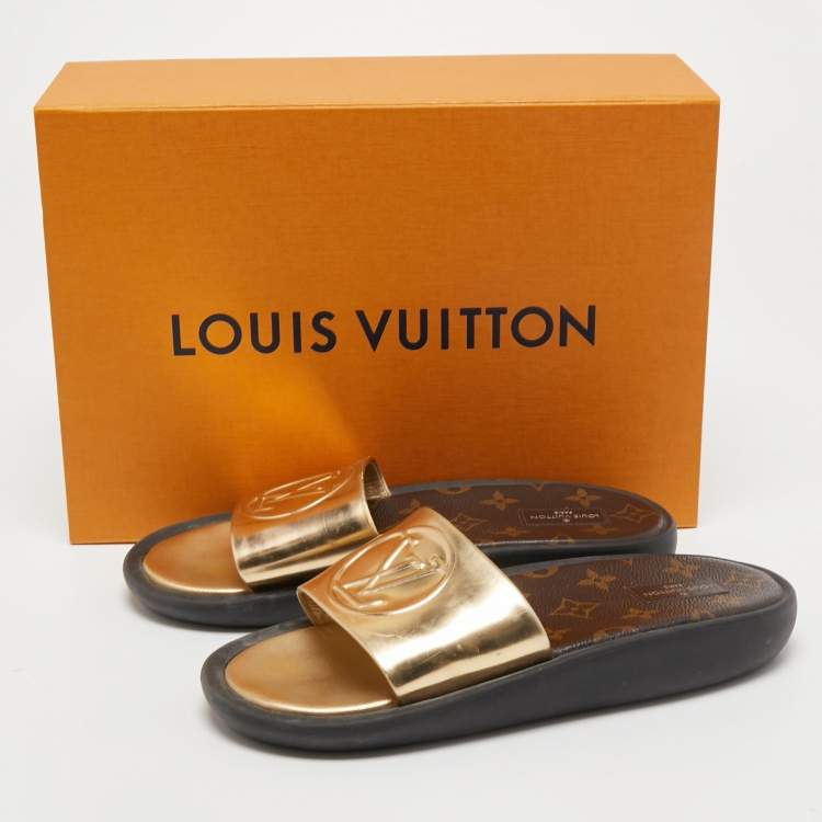 Pre Owned Louis Vuitton Gold Leather Sunbath Flat Slides Size 38