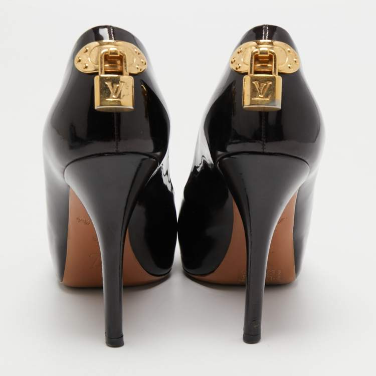 مملوكة مسبقًا Louis Vuitton Burgundy Patent Leather Oh Really! Pumps Size 35
