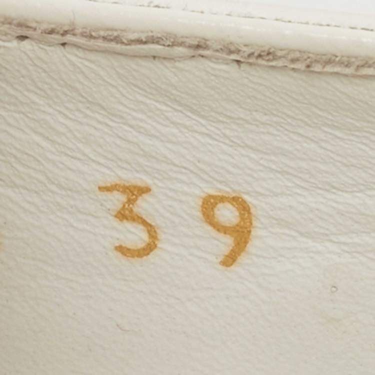 Pre Owned Louis Vuitton White Leather Slip On Loafers Size 39