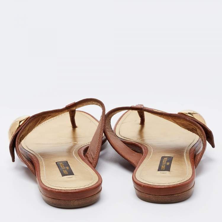 Pre Owned Louis Vuitton Brown Leather Studded Thong Flats Size 38