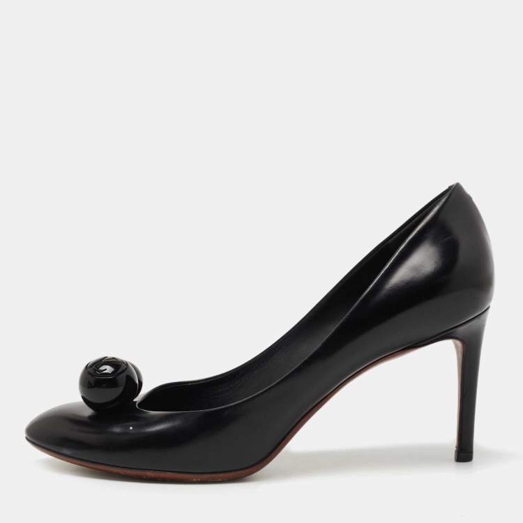 Pre Owned Louis Vuitton Black Leather Ball Pumps Size 38