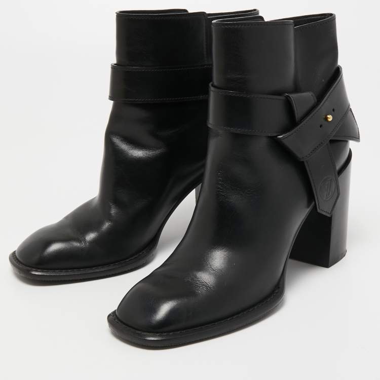 Pre Owned Louis Vuitton Black Leather Ankle Boots Size 39