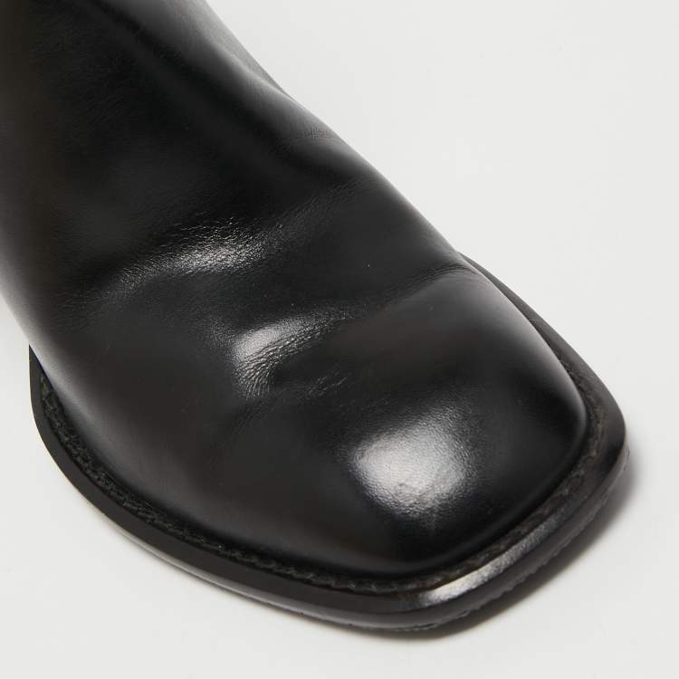 Pre Owned Louis Vuitton Black Leather Ankle Boots Size 39