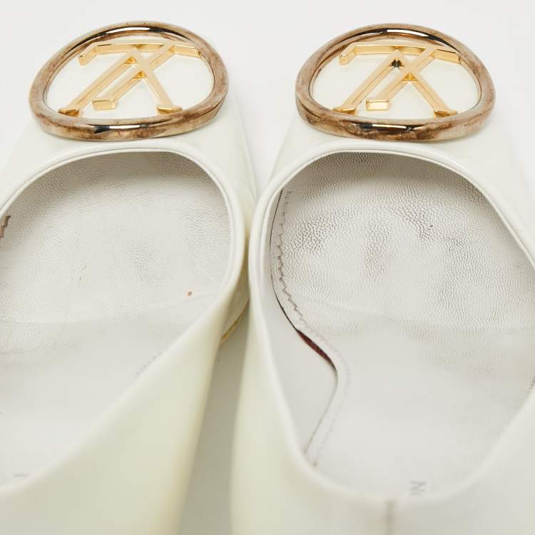 Pre Owned Louis Vuitton White Patent Leather Madeleine Pumps Size 39
