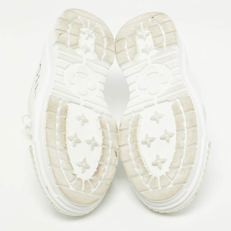 Pre Owned Louis Vuitton White/Brown Monogram Canvas Lace Up Sneakers Size 40